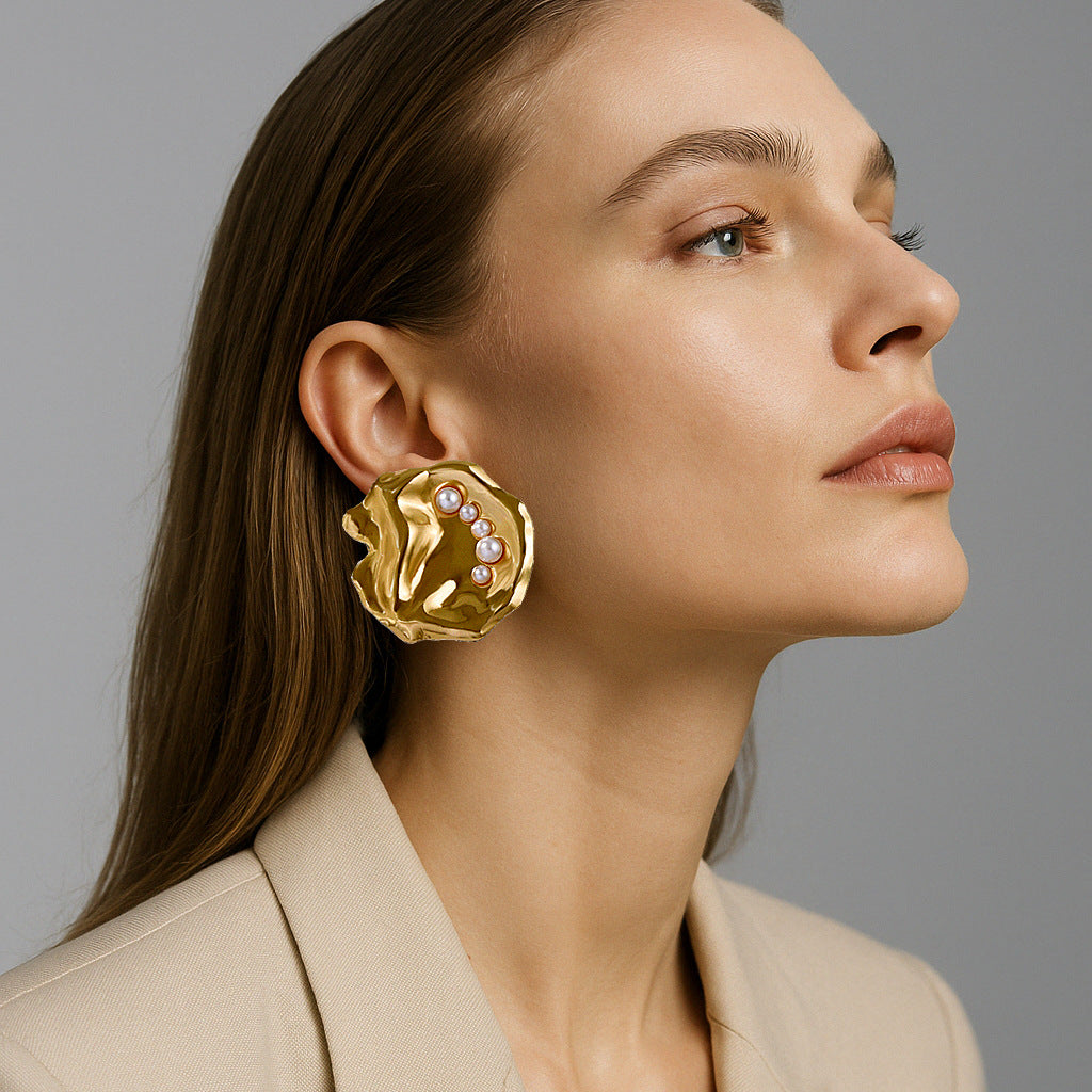 Charming Pearl Earring for Any Occasion