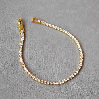 Stunning Gold Bracelet for Daily Wear