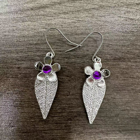 Charming Earring for Any Occasion