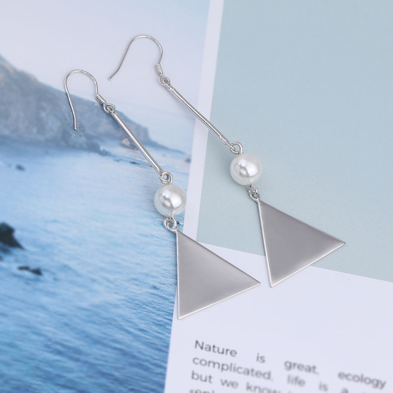 Stunning Pearl Earring for Daily Wear