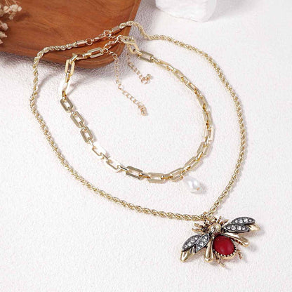 Classic Pearl Necklace with Timeless Appeal