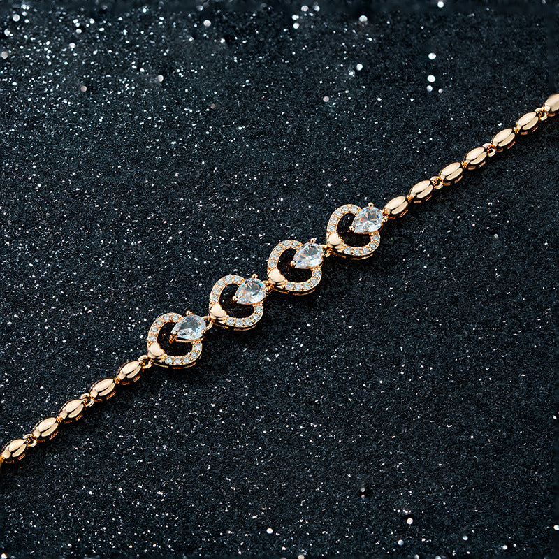 Charming Bracelet for Any Occasion