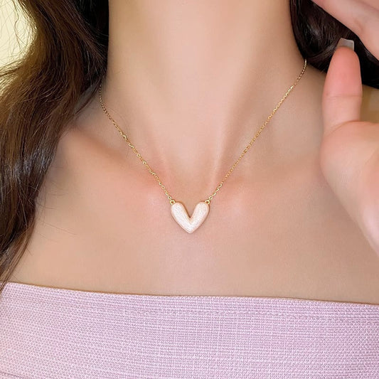 Stunning Necklace for Daily Wear