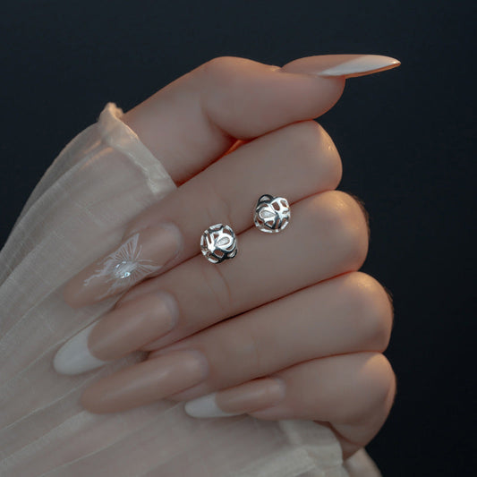 Romantic Earring for Special Moments