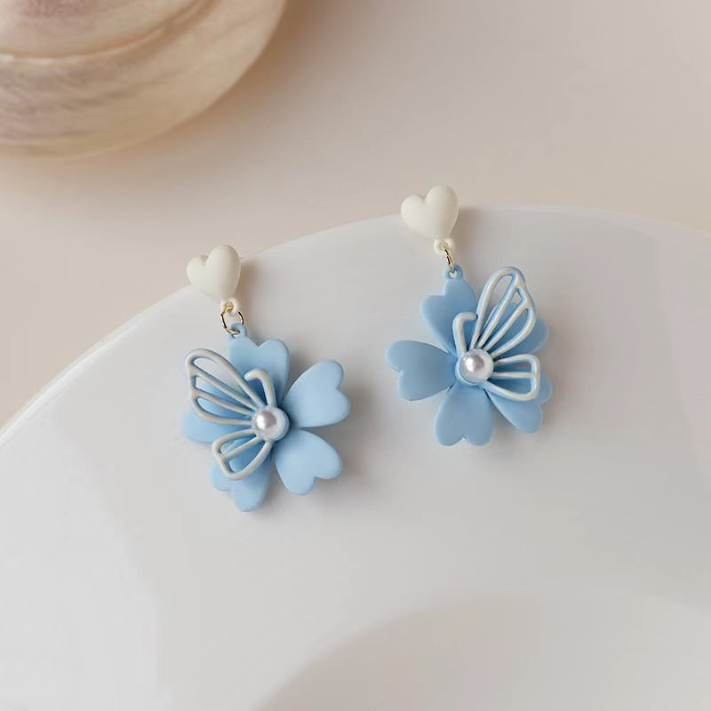 Stunning Earring for Daily Wear