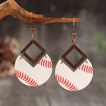 Charming Earring for Any Occasion