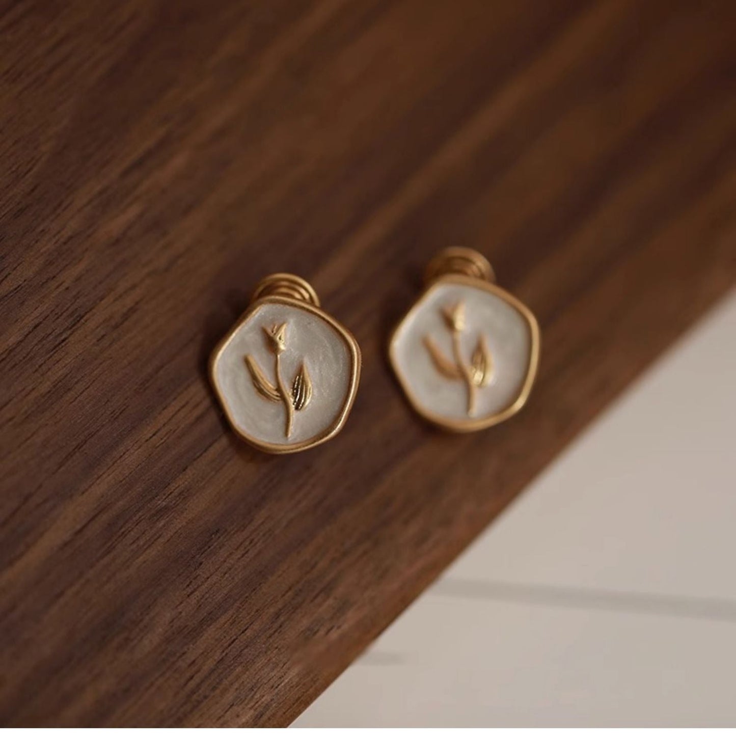 Beautiful Earring with Unique Style