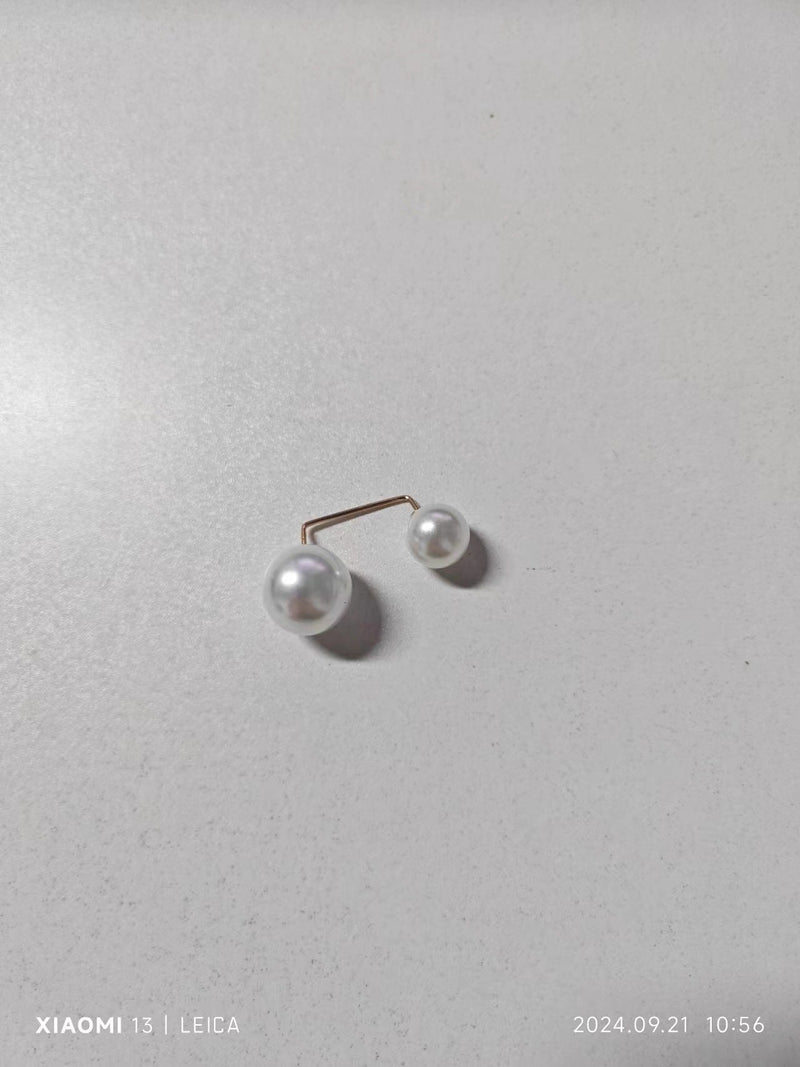 Delicate Artisan Pearl Piece