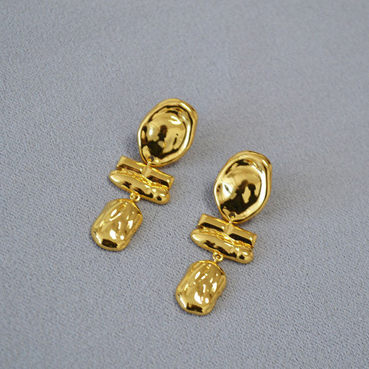 Vintage Handmade Gold Earring