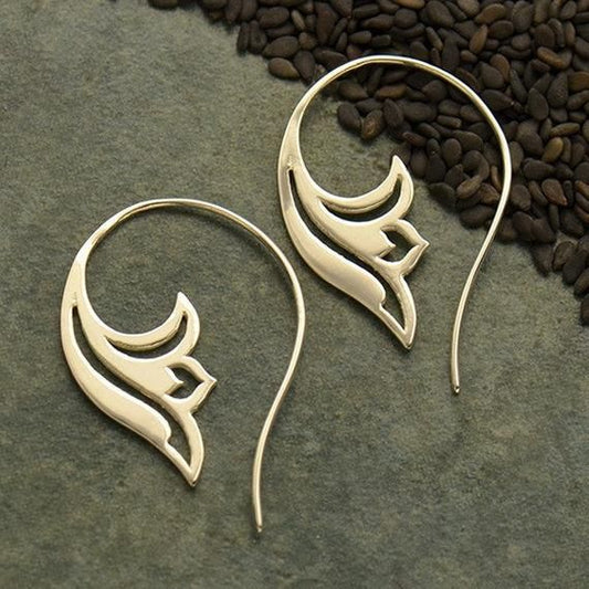 Elegant Gold Earring for Every Occasion