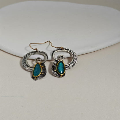 Classic Earring with Timeless Appeal