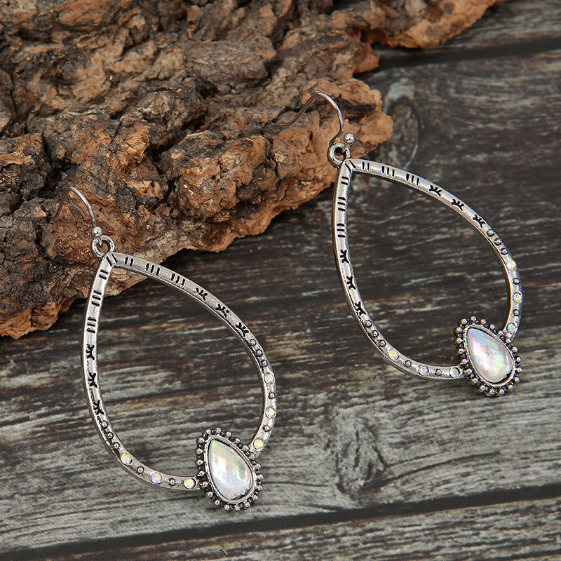Elegant Silver Earring for Every Occasion
