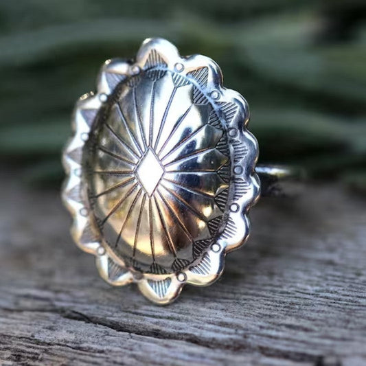 Classic Ring with Timeless Appeal