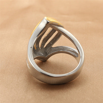 Classic Gold Ring with Timeless Appeal