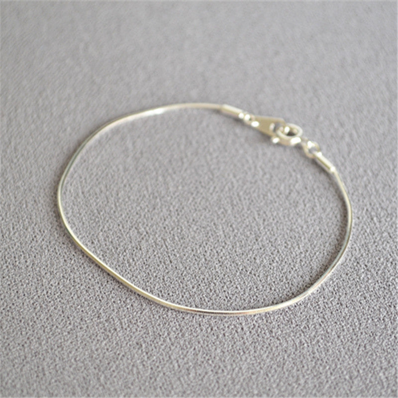Charming Gold Bracelet for Any Occasion