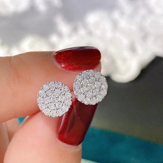 Charming Earring for Any Occasion