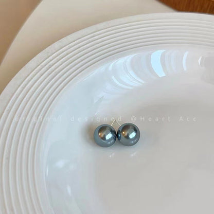 Stunning Pearl Earring for Daily Wear