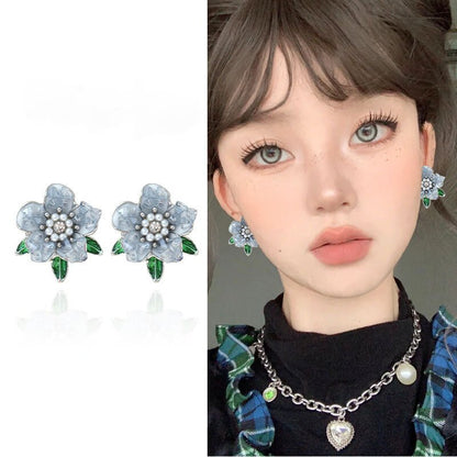 Delicate Artisan Pearl Earring
