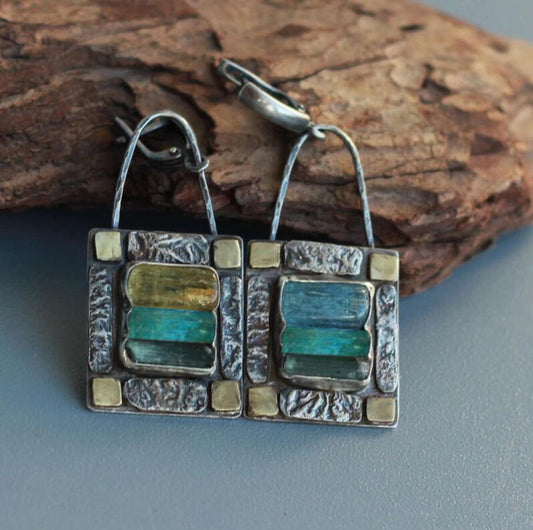 Stunning Earring for Daily Wear