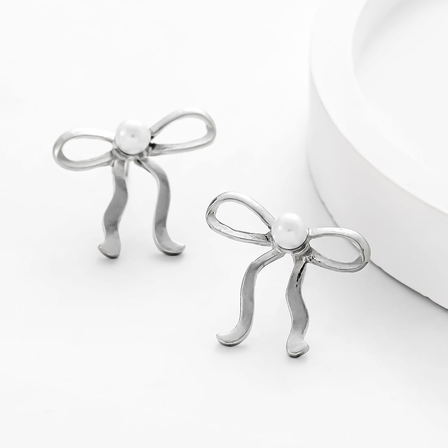Delicate Artisan Pearl Earring
