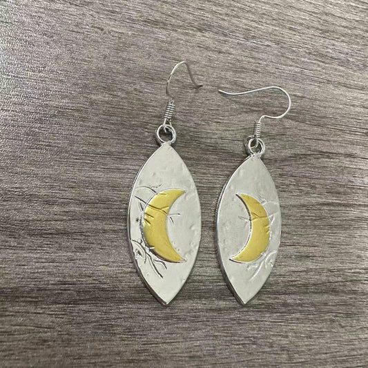 Vintage Handmade Earring