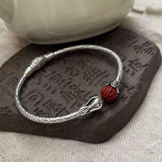 Beautiful Piece with Unique Style