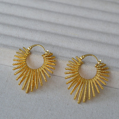 Beautiful Gold Earring with Unique Style