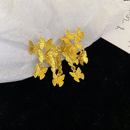Beautiful Gold Earring with Unique Style