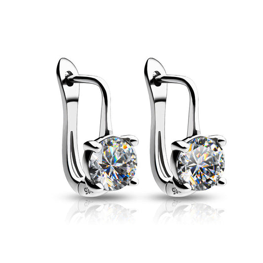 Charming Earring for Any Occasion