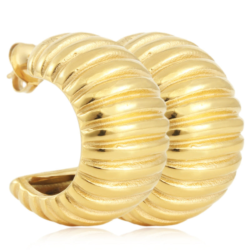 Stunning Gold Earring for Daily Wear