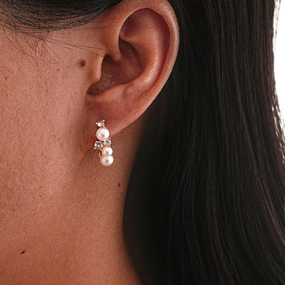 Charming Pearl Earring for Any Occasion