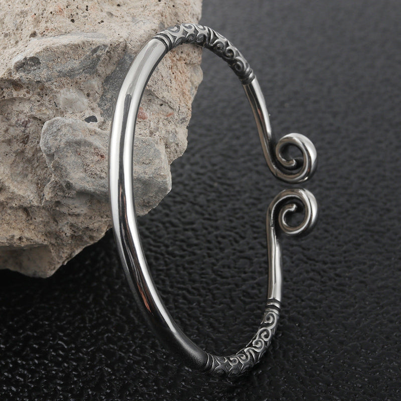 Stunning Bracelet for Daily Wear