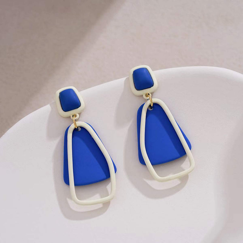 Beautiful Earring with Unique Style