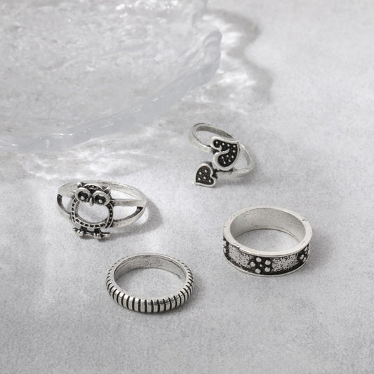 Beautiful Set with Unique Style
