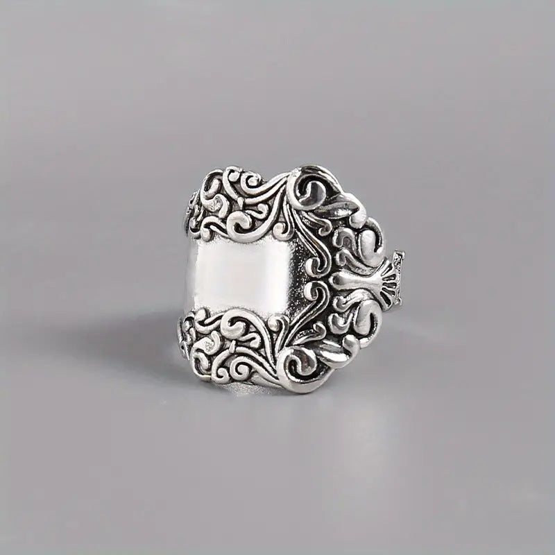 Classic Ring with Timeless Appeal