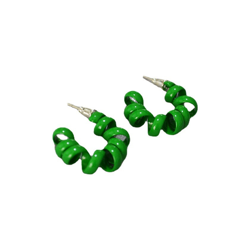 Beautiful Gold Earring with Unique Style