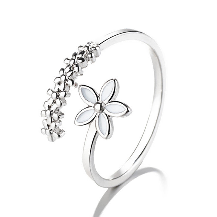Beautiful Gold Ring with Unique Style