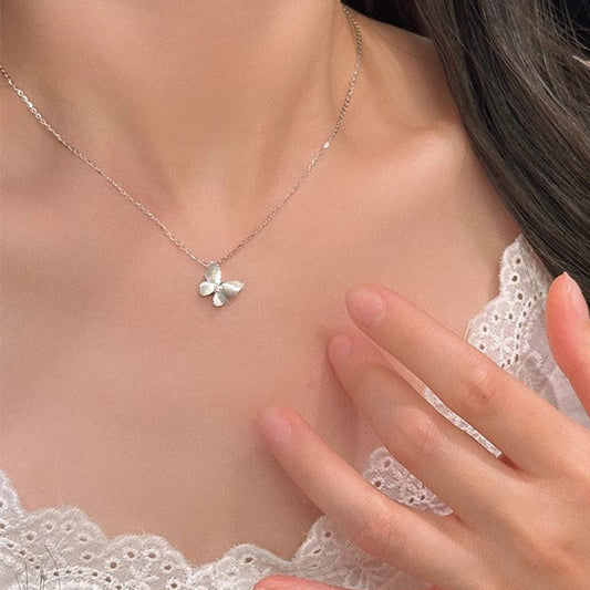 Romantic Necklace for Special Moments