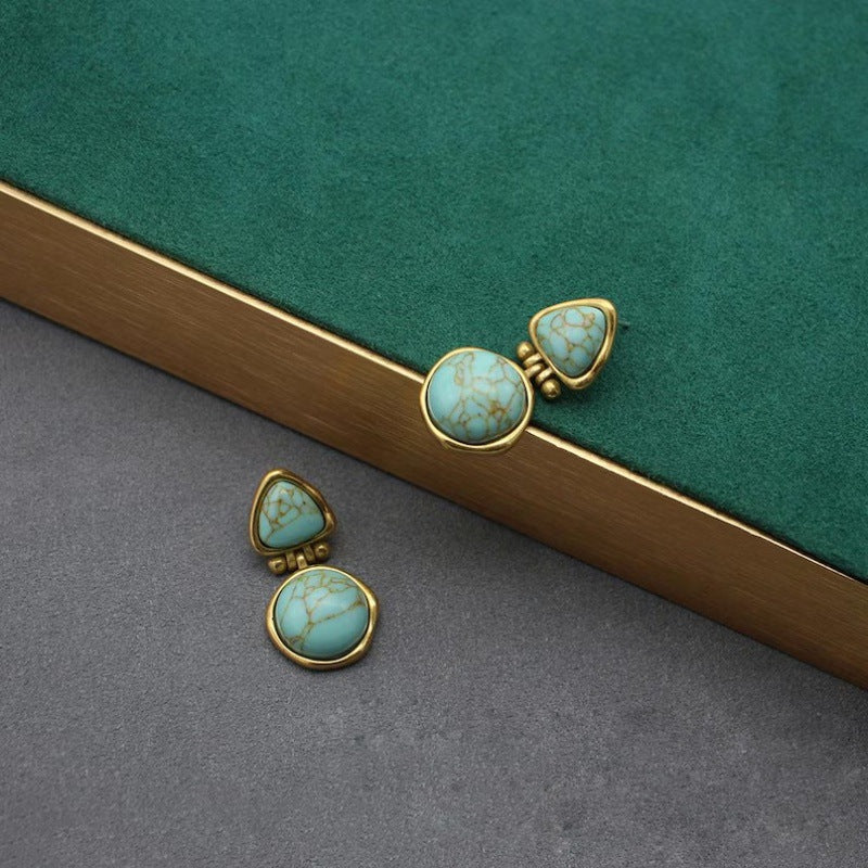 Elegant Earring for Every Occasion