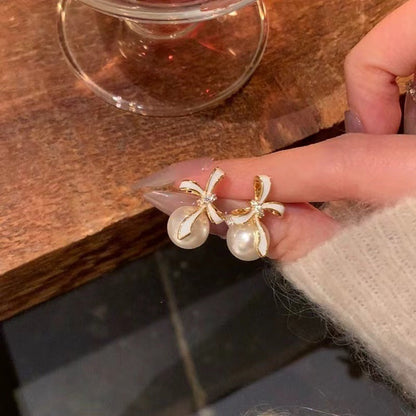 Elegant Pearl Earring for Every Occasion
