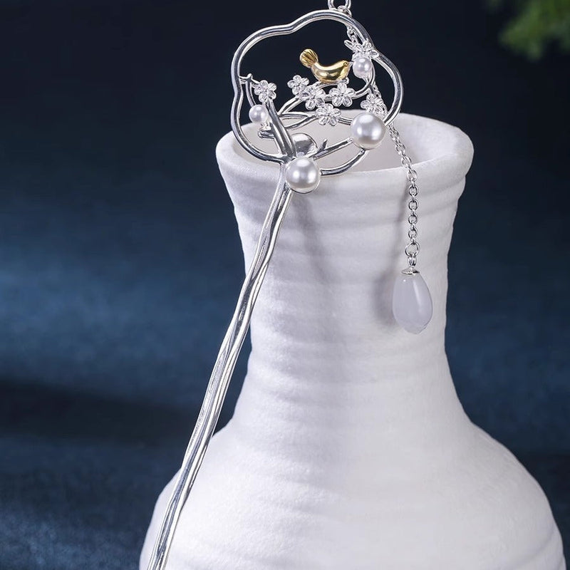Elegant Silver Piece for Every Occasion