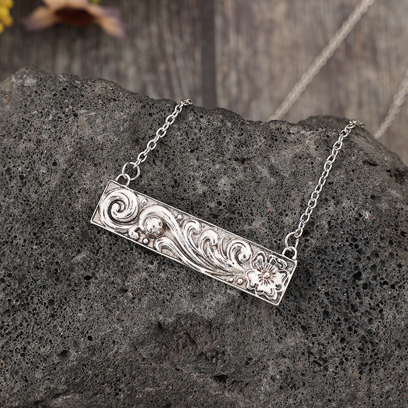 Stunning Necklace for Daily Wear