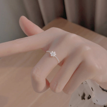 Romantic Pearl Ring for Special Moments