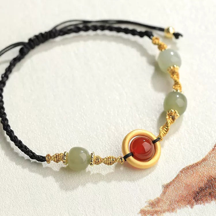 Beautiful Bracelet with Unique Style
