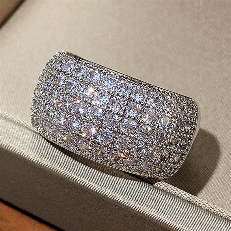 Beautiful Gold Ring with Unique Style