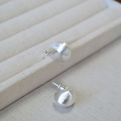 Beautiful Silver Earring with Unique Style