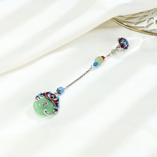 Classic Pendant with Timeless Appeal