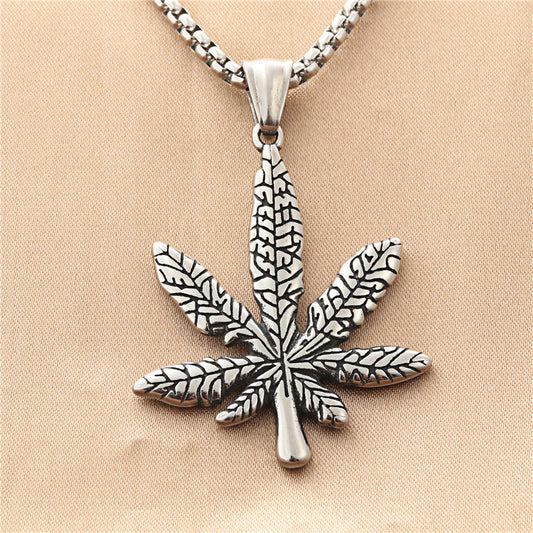 Elegant Pendant for Every Occasion