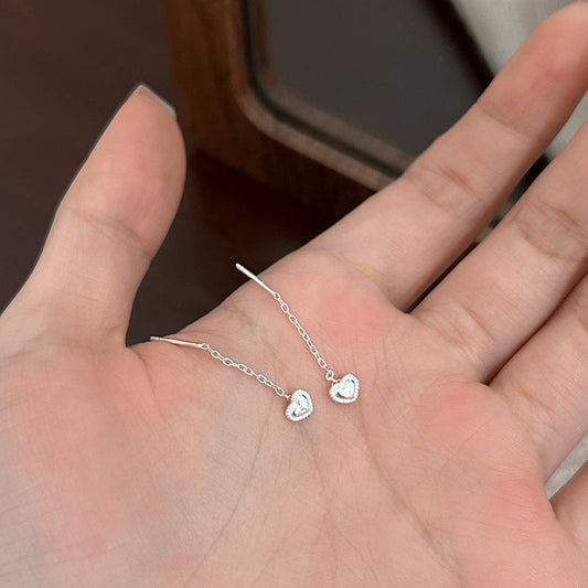 Charming Piece for Any Occasion