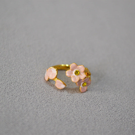 Classic Ring with Timeless Appeal